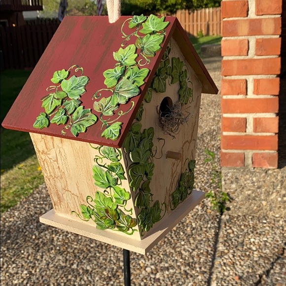 💕⭐️I🌸 Handpainted birdhouse -see all pics - Picture 3 of 12